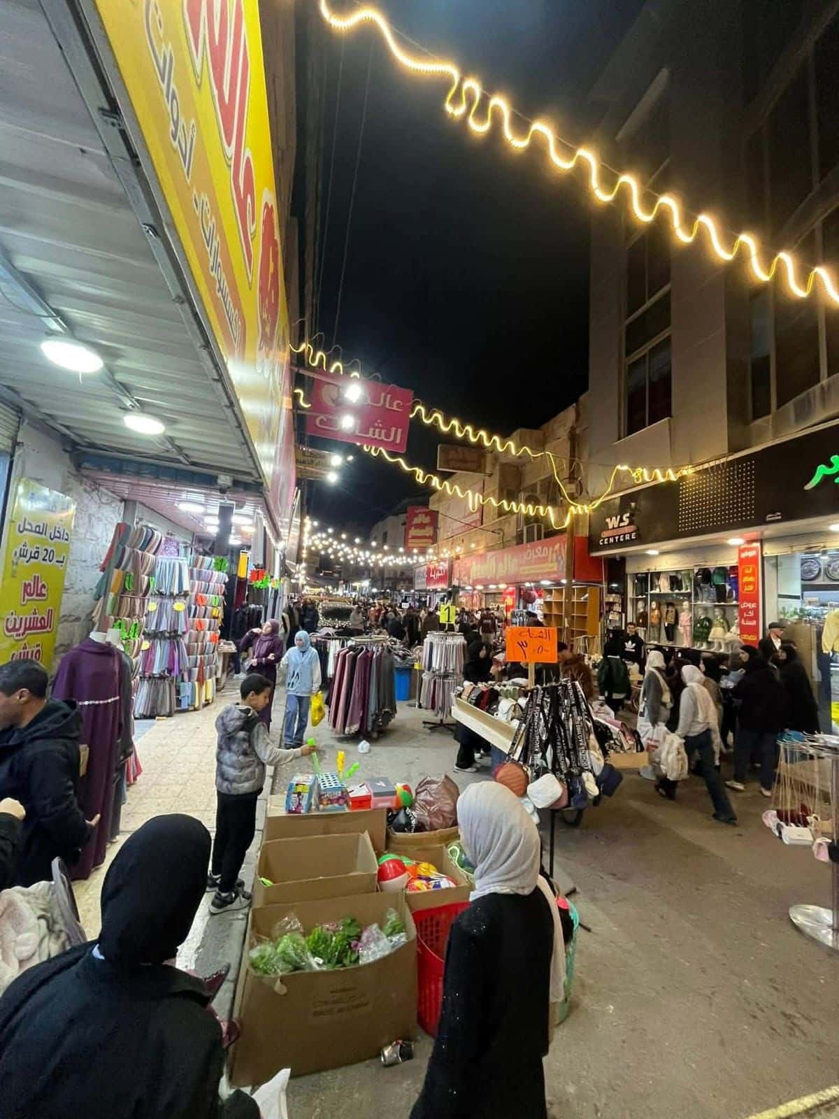 الدار - علي خلف - قال عضو مجلس إدارة غرفة تجارة عمّان أسعد القواسمي إن