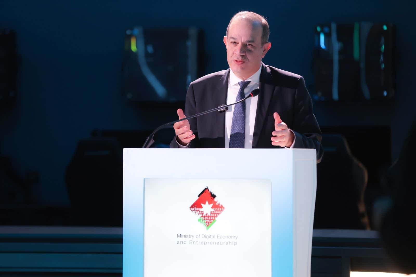 أعلن وزير الاقتصاد الرقمي والريادة، سامي سميرات، أن امتحان شهادة الثان