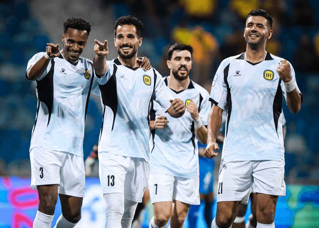 الدار - ضرب فريق الحسين إربد موعدًا مع الفيصلي في نهائي كأس السوبر الأ