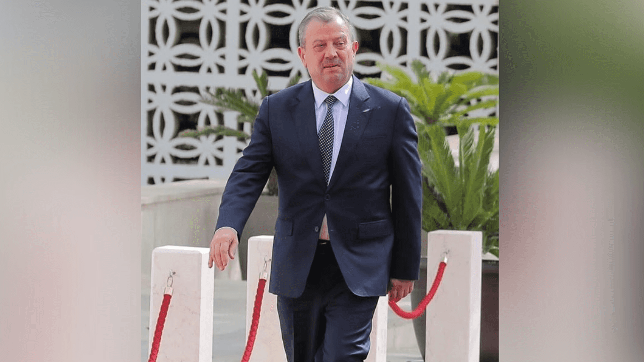 الدار - صدرت الإرادة الملكية السامية، اليوم الخميس، بالموافقة على السم