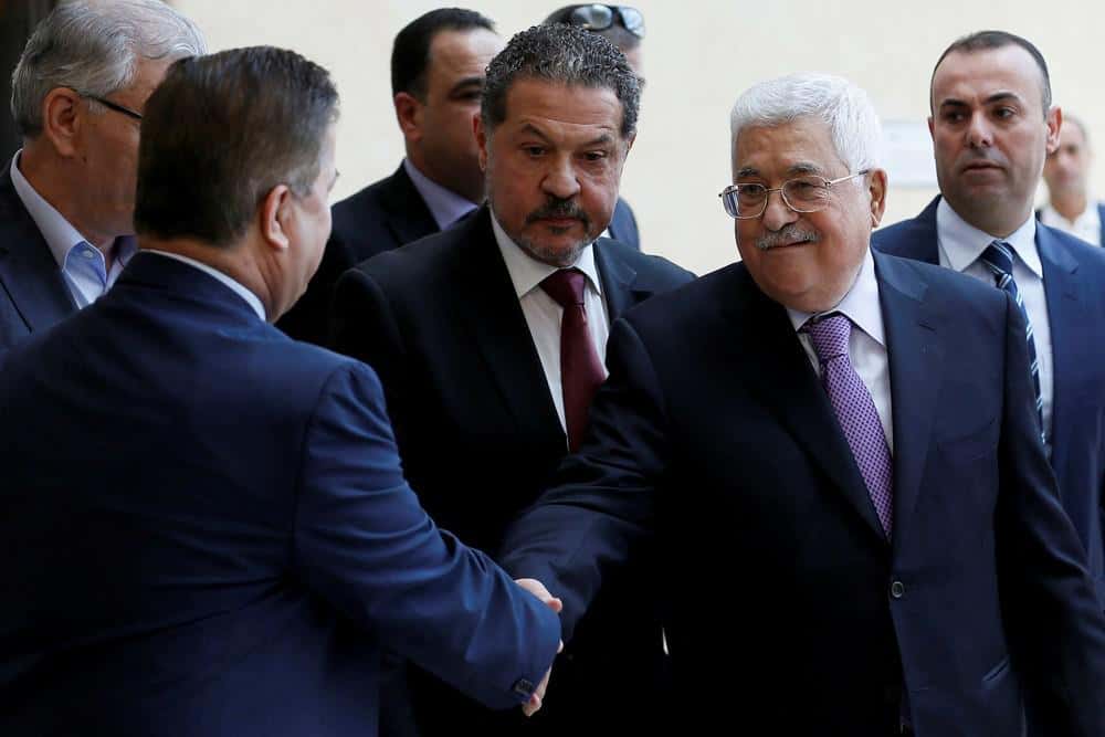 شهدت انتخابات حركة فتح فوز ياسر عباس، النجل الأكبر لرئيس السلطة الفلسط