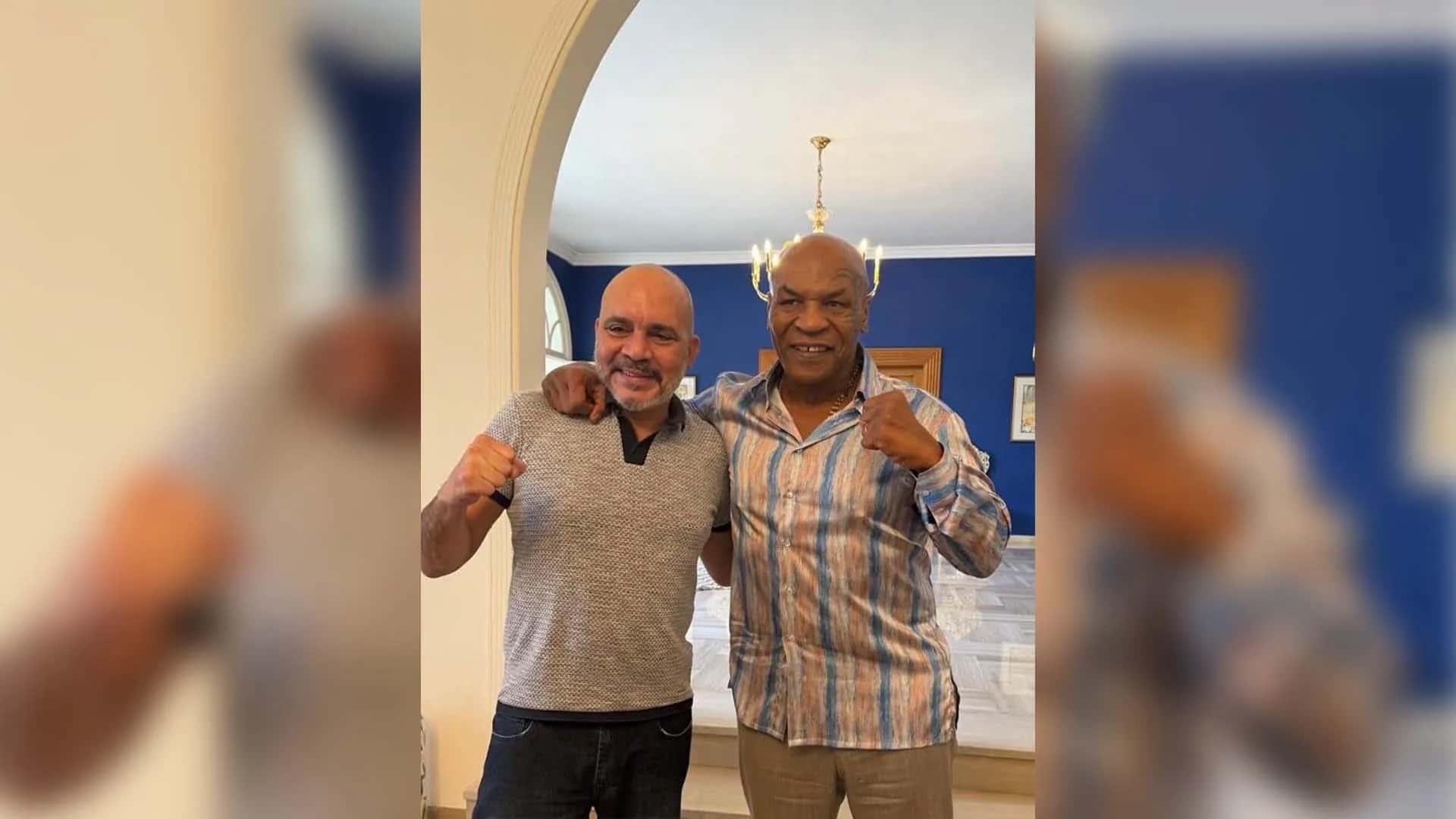 الدار - استضاف سمو الأمير علي بن الحسين، يوم السبت، أسطورة الملاكمة ال