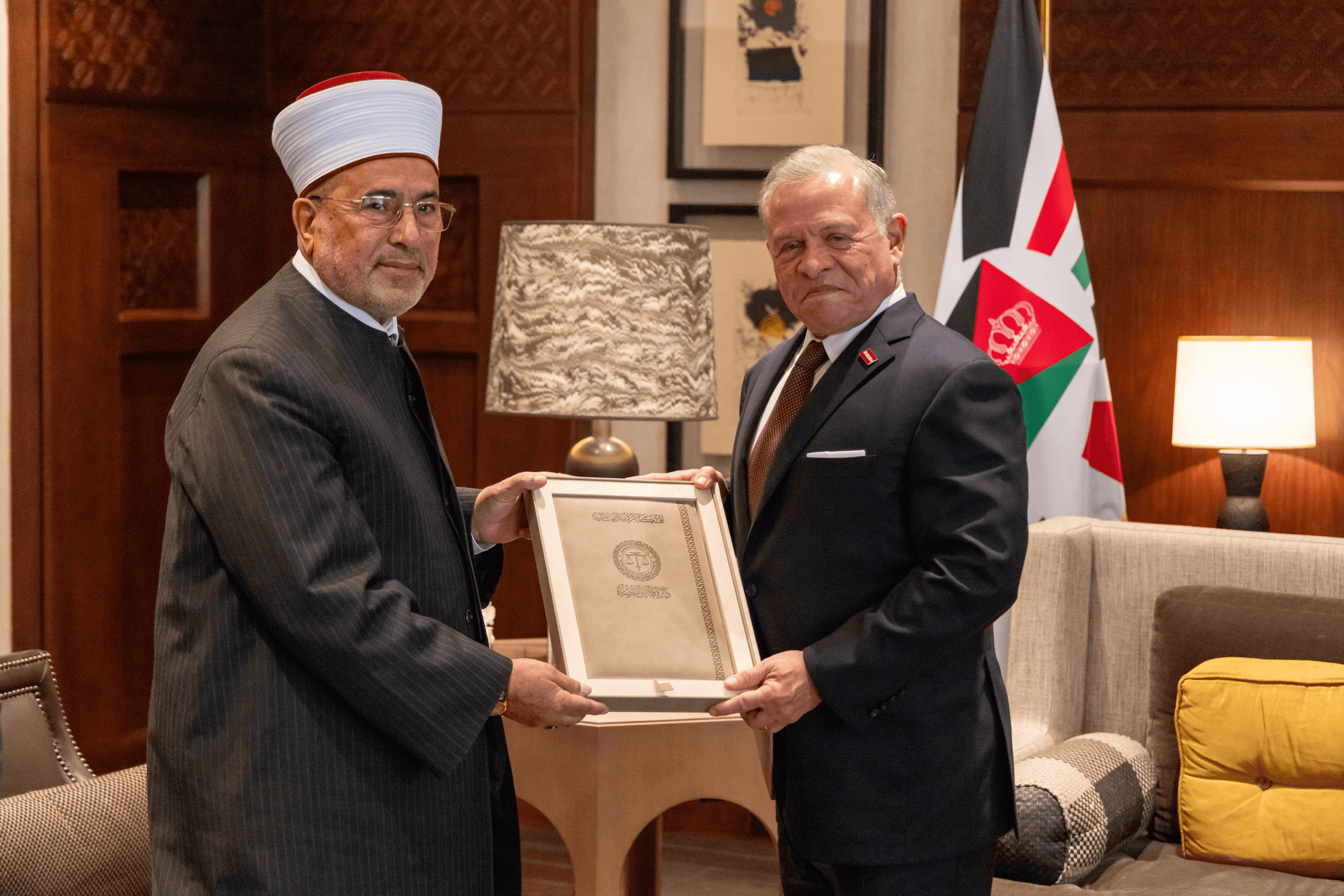 تسلم جلالة الملك عبدﷲ الثاني، اليوم الاثنين، التقريرين السنويين لأعمال