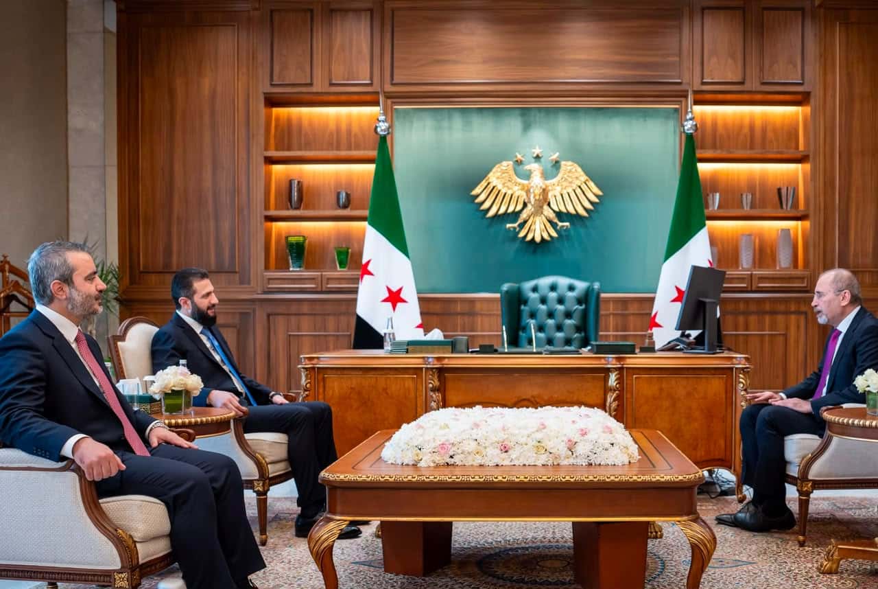 استقبل الرئيس السوري أحمد الشرع، الأربعاء، في قصر الشعب في دمشق نائب ر