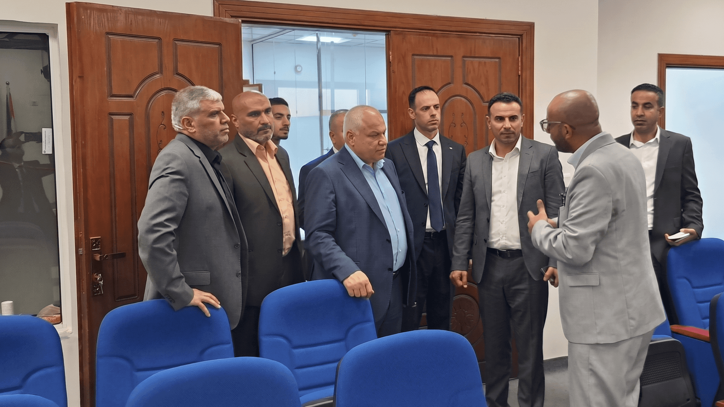الدار - أعلن وزير العمل الدكتور خالد البكار أن الوزارة ماضية في خطتها