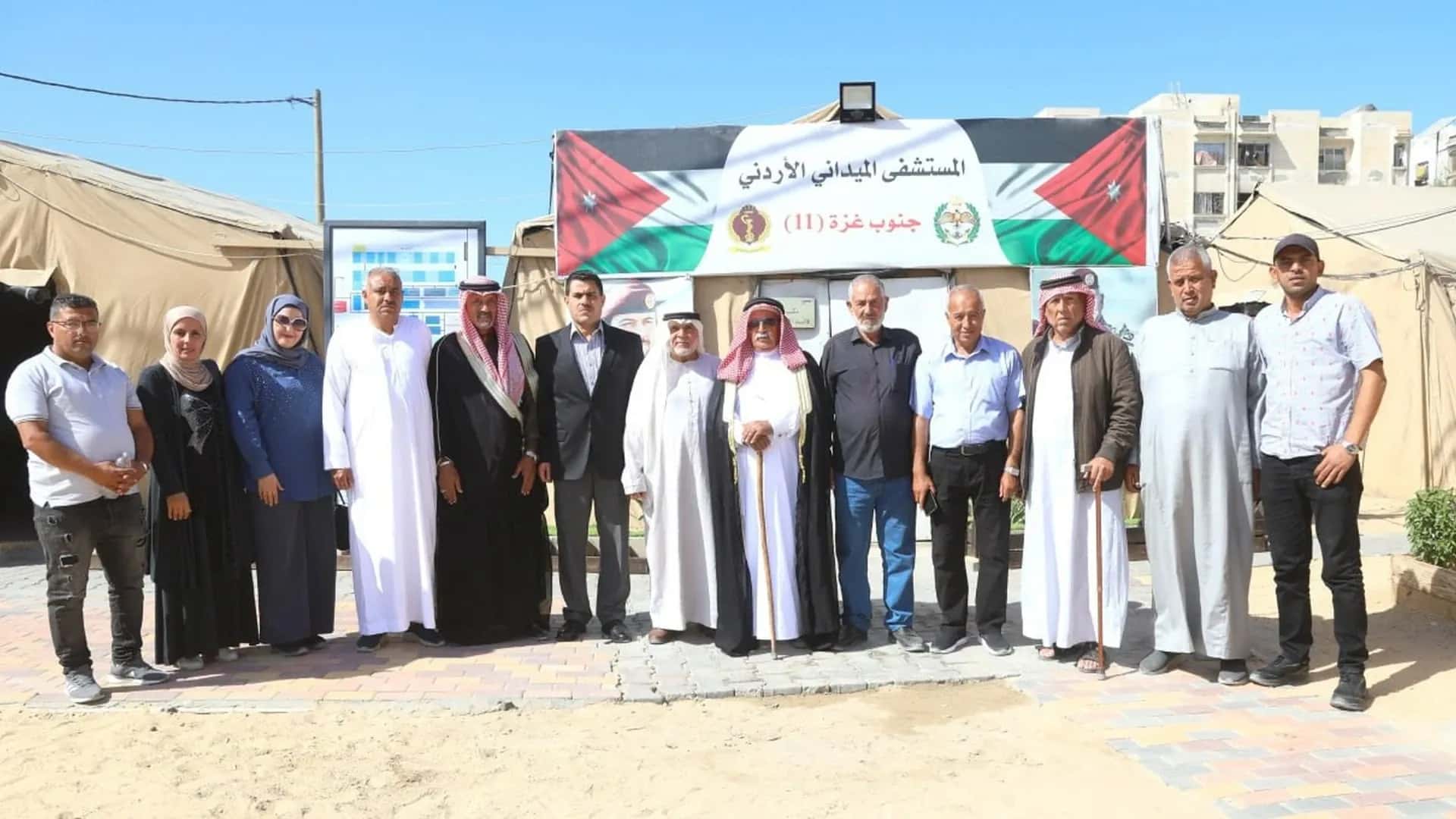 الدار - استقبل المستشفى الميداني الأردني جنوب غزة/11، أمس الخميس، وفدا