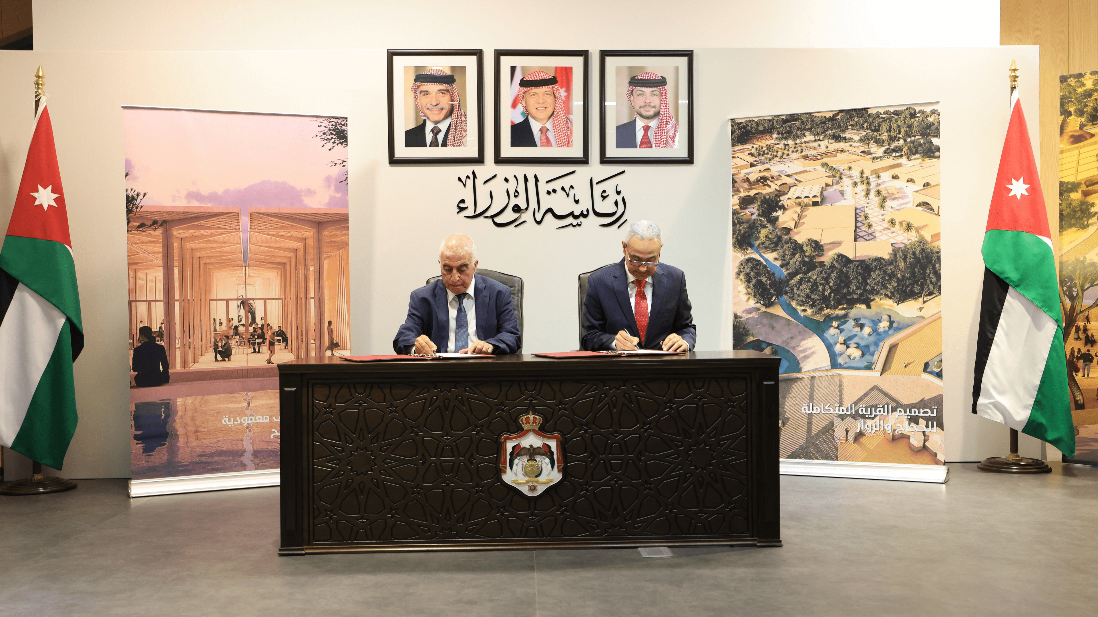 الدار - رعى رئيس الوزراء الدكتور جعفر حسان في رئاسة الوزراء، اليوم الأ