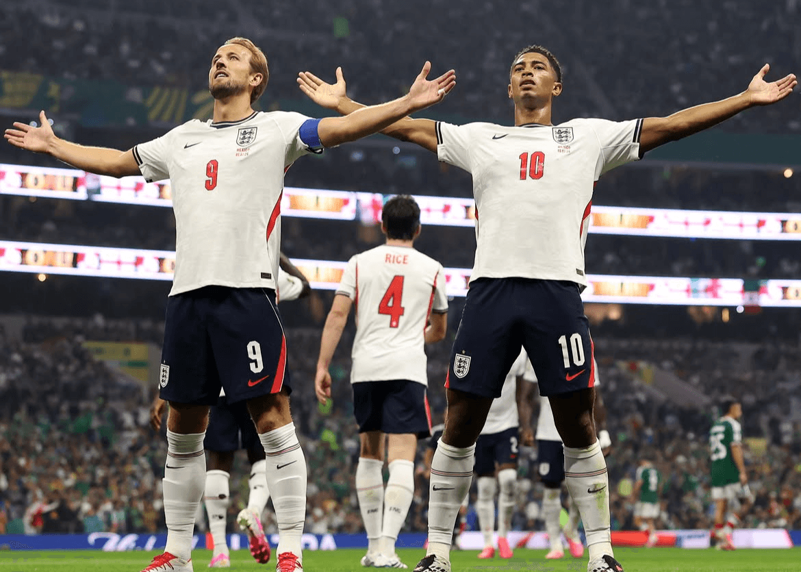 الدار - نجح المنتخب الإنجليزي في حجز بطاقة التأهل إلى ربع نهائي كأس ال