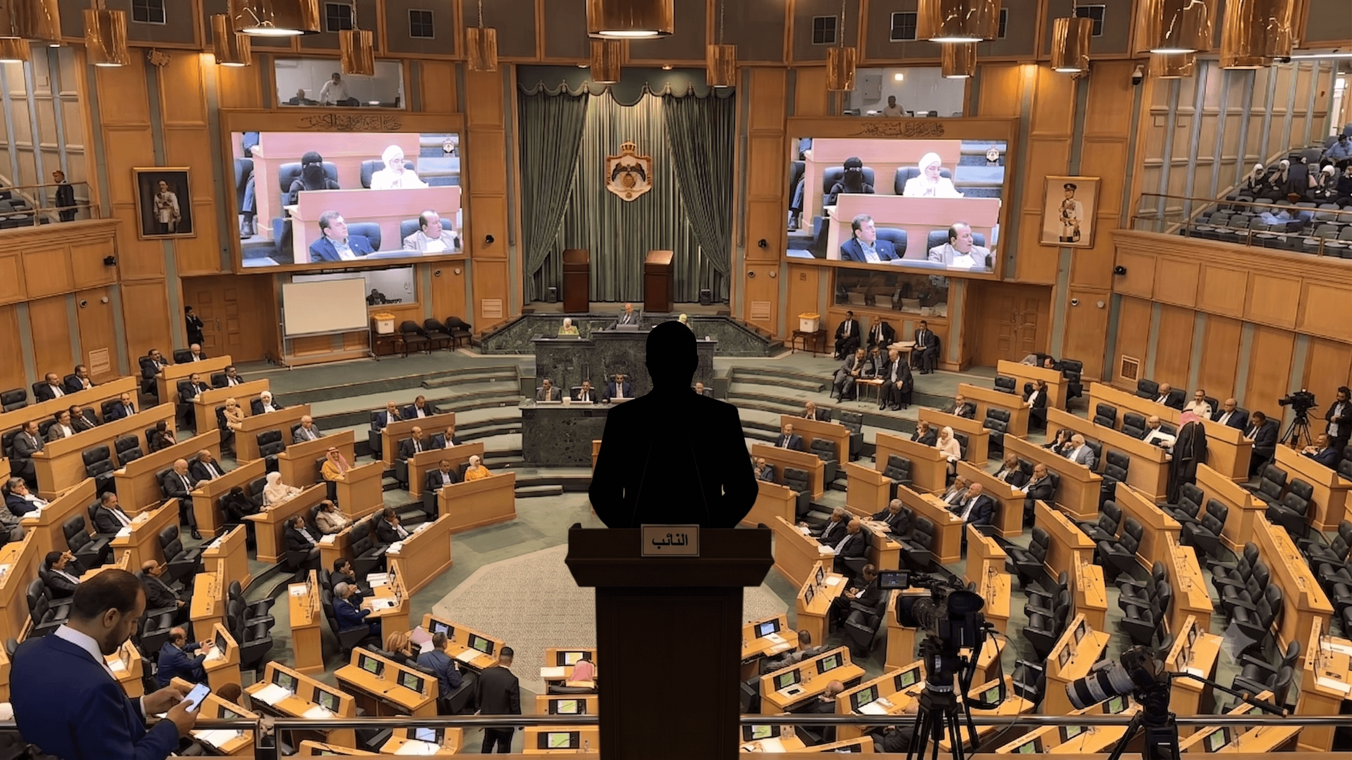 نائب تضغط على الحكومة لتعيين ابنتها "الراسبة"