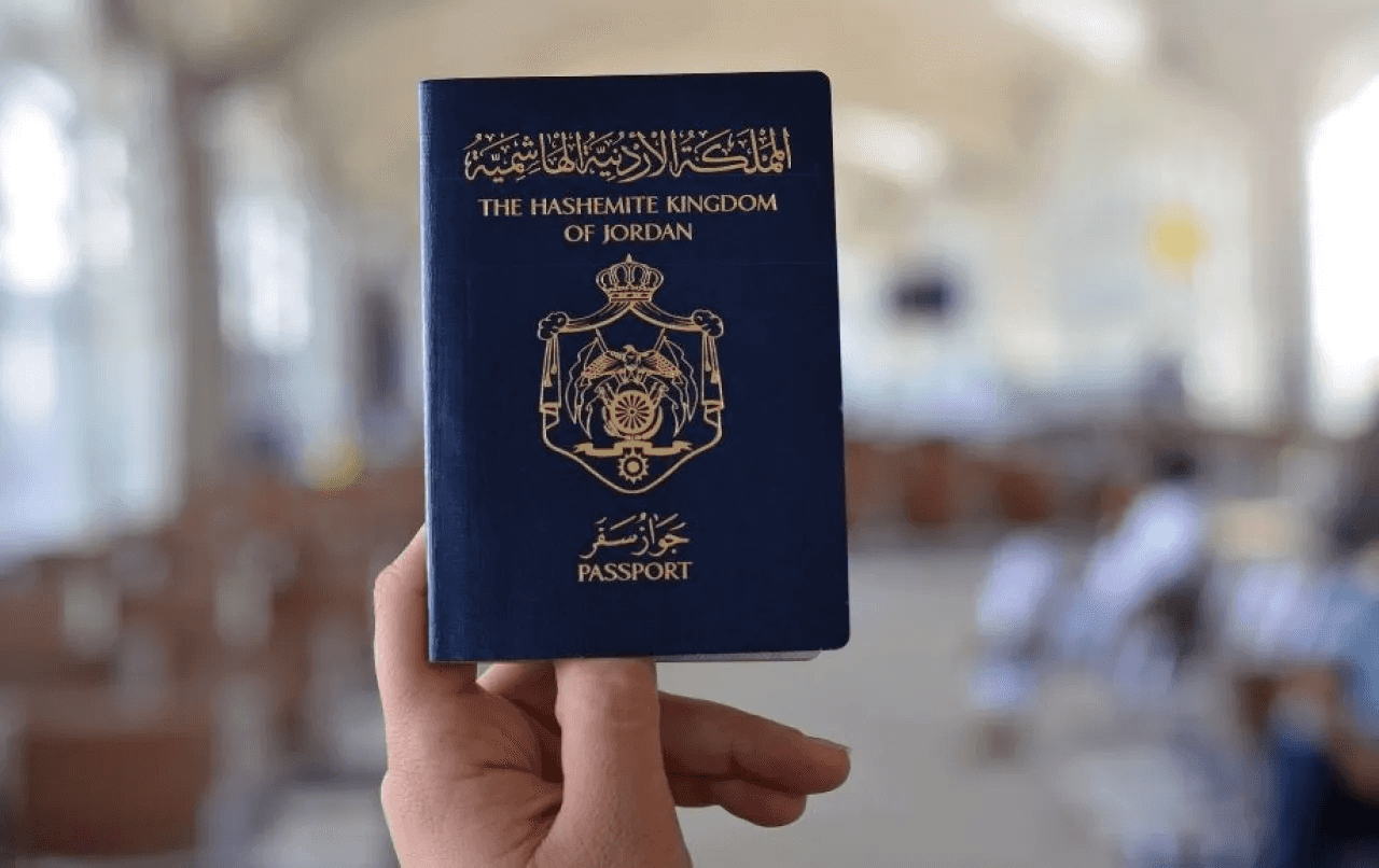 الدار - قال مدير عام دائرة الأحوال المدنية والجوازات، المهندس غيث الطي