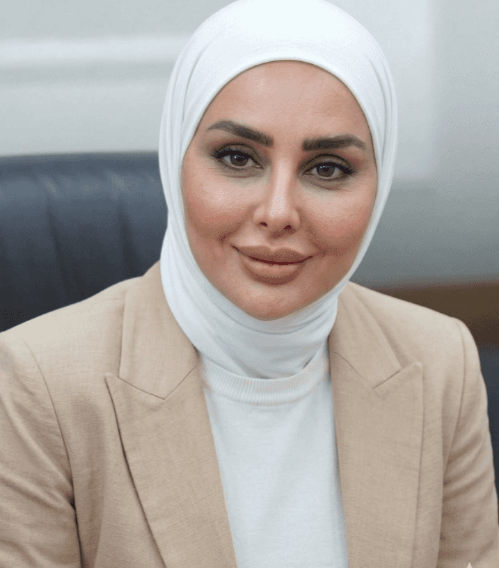 الدار -  كتبت /نيفين العياصرة

عاد من الزيارة الأسبوعية يحمل في يده