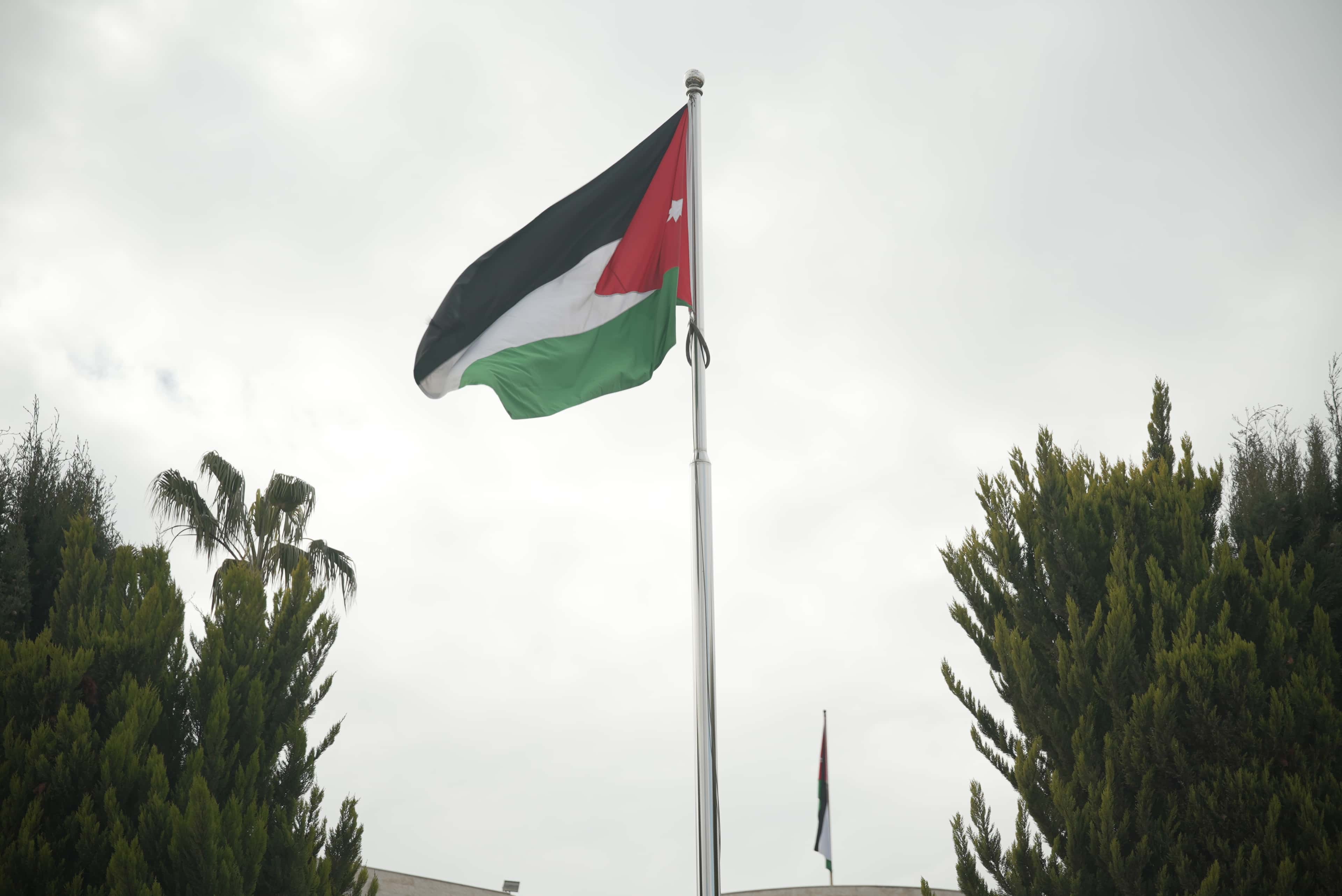 الدار -  أكّدت وزارة الخارجية وشؤون المغتربين اليوم أنّها تتابع باهتما