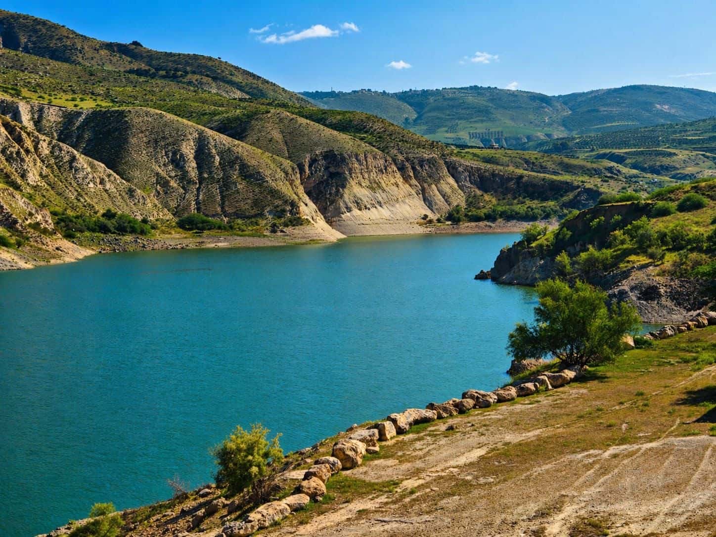 أصدر المركز الوطني للأمن وإدارة الأزمات، الأربعاء، تحذيرات وإرشادات لل