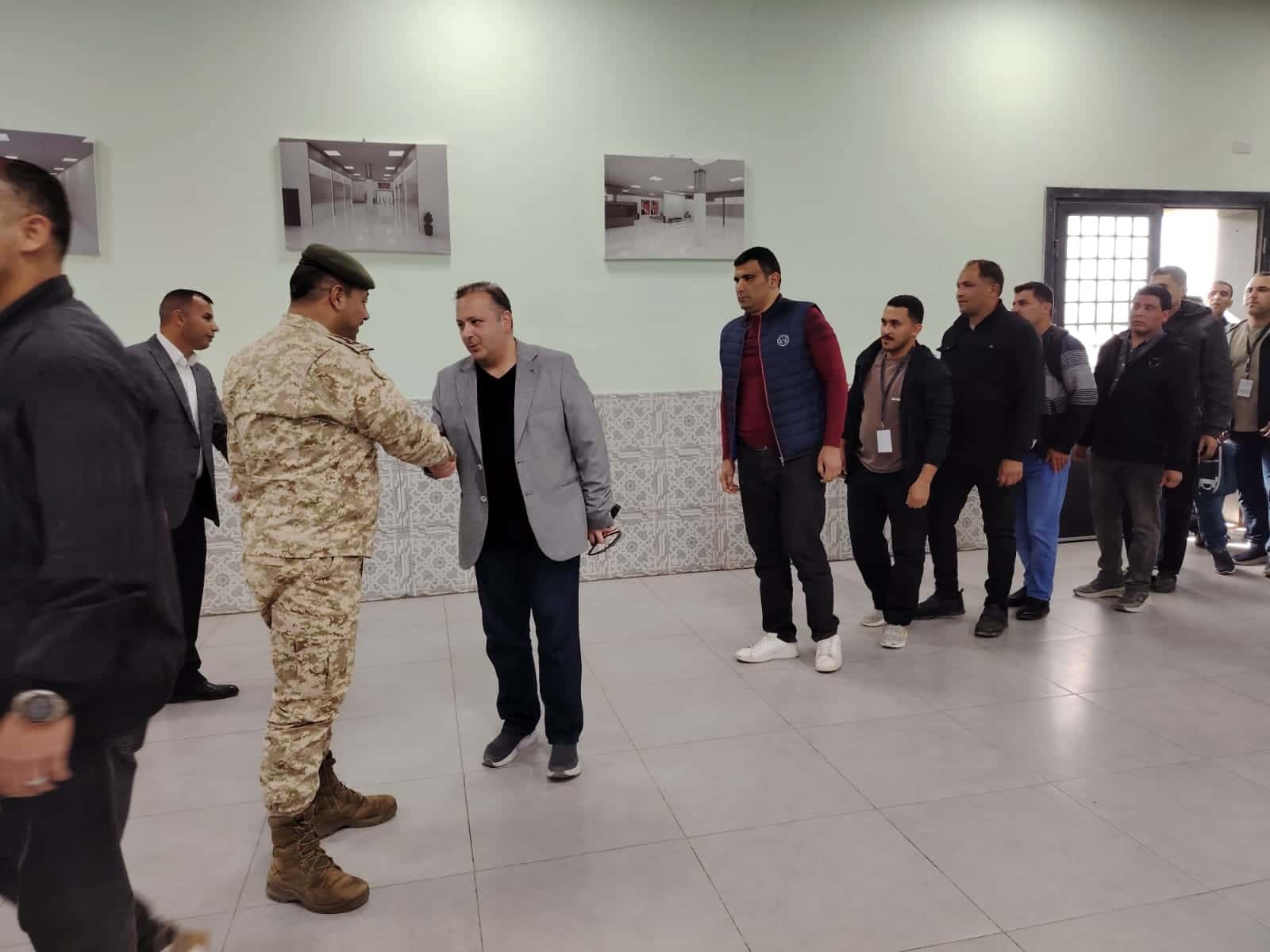 وصلت طواقم المستشفى الميداني الأردني جنوب غزة/9، أمس الثلاثاء، إلى أرض