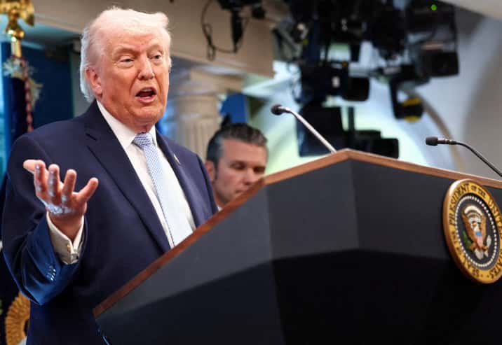 الدار - كشف الرئيس الأمريكي دونالد ترمب عن ملامح اتفاق مرتقب مع إيران،