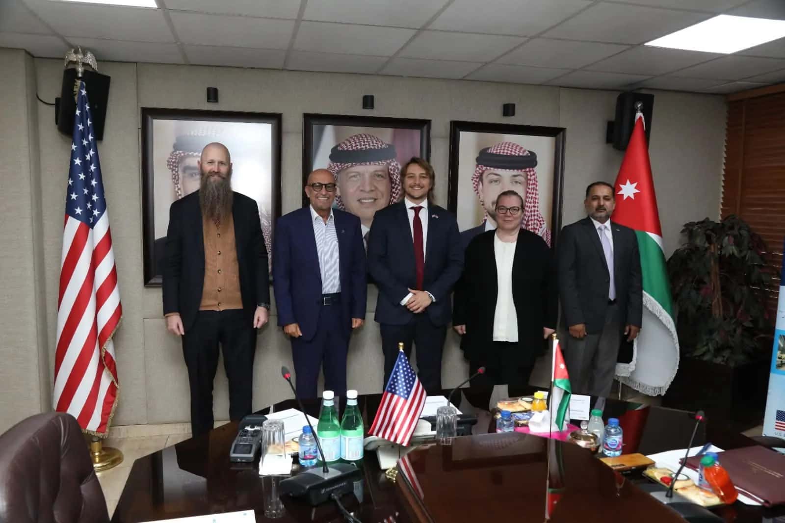 الدار -  وقع الأردن والولايات المتحدة، اليوم الخميس، اتفاقية تعاون مشت