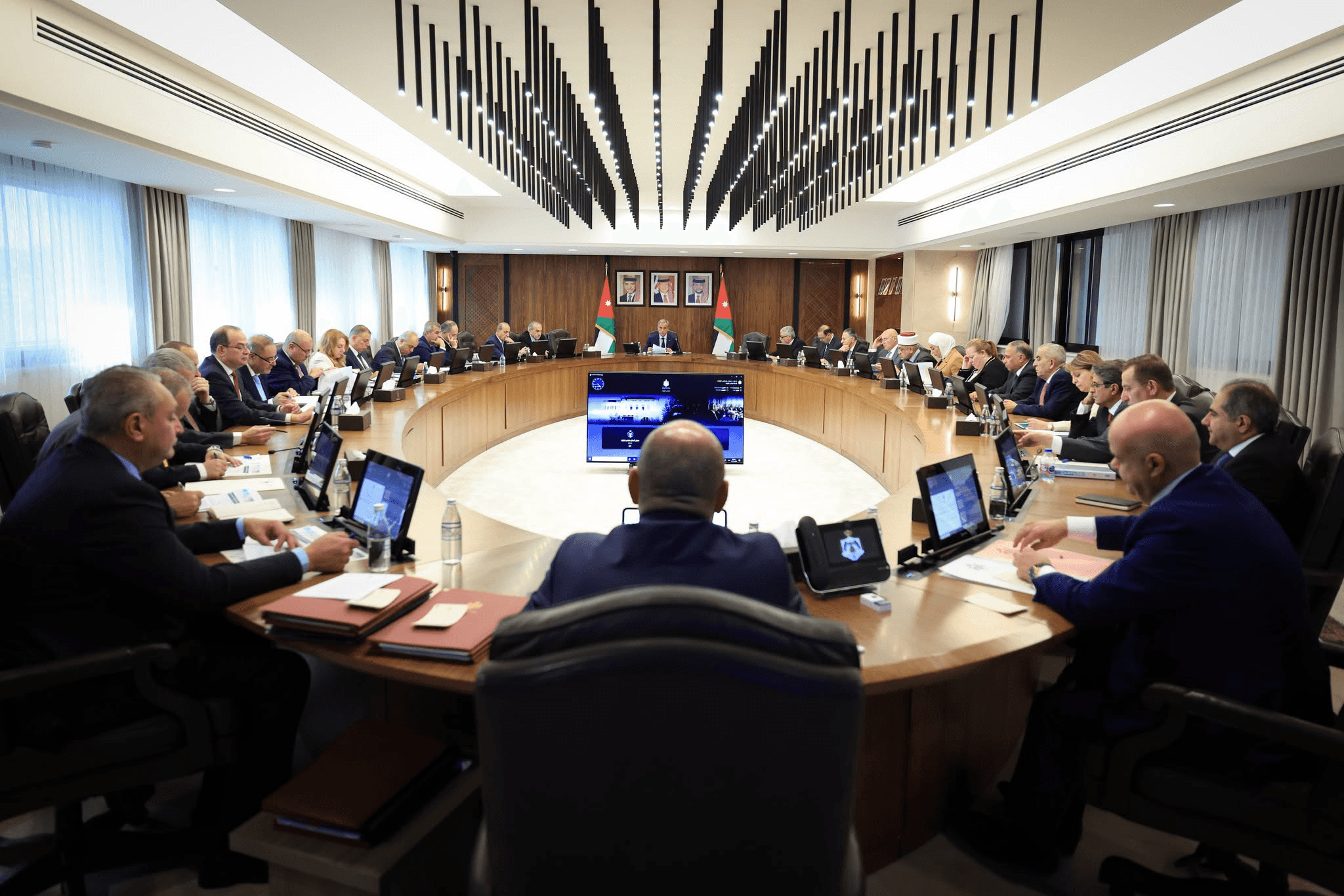 الدار -   قرَّر مجلس الوزراء تعيين المهندس وسيم إسماعيل العدوان أميناً