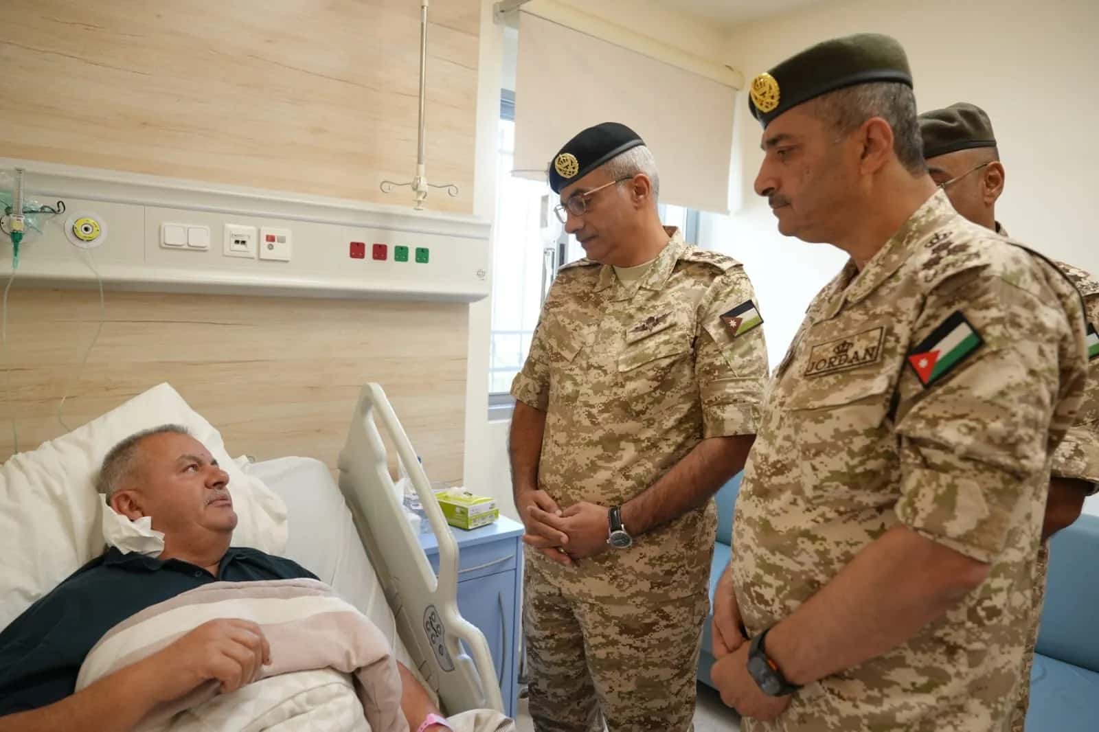 زار رئيس هيئة الأركان المشتركة، اللواء الركن مجدي محمد الحراسيس، اليوم