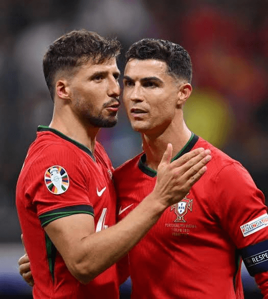 الدار -  نفى مدافع المنتخب البرتغالي روبن دياز صحة التقارير التي تحدثت
