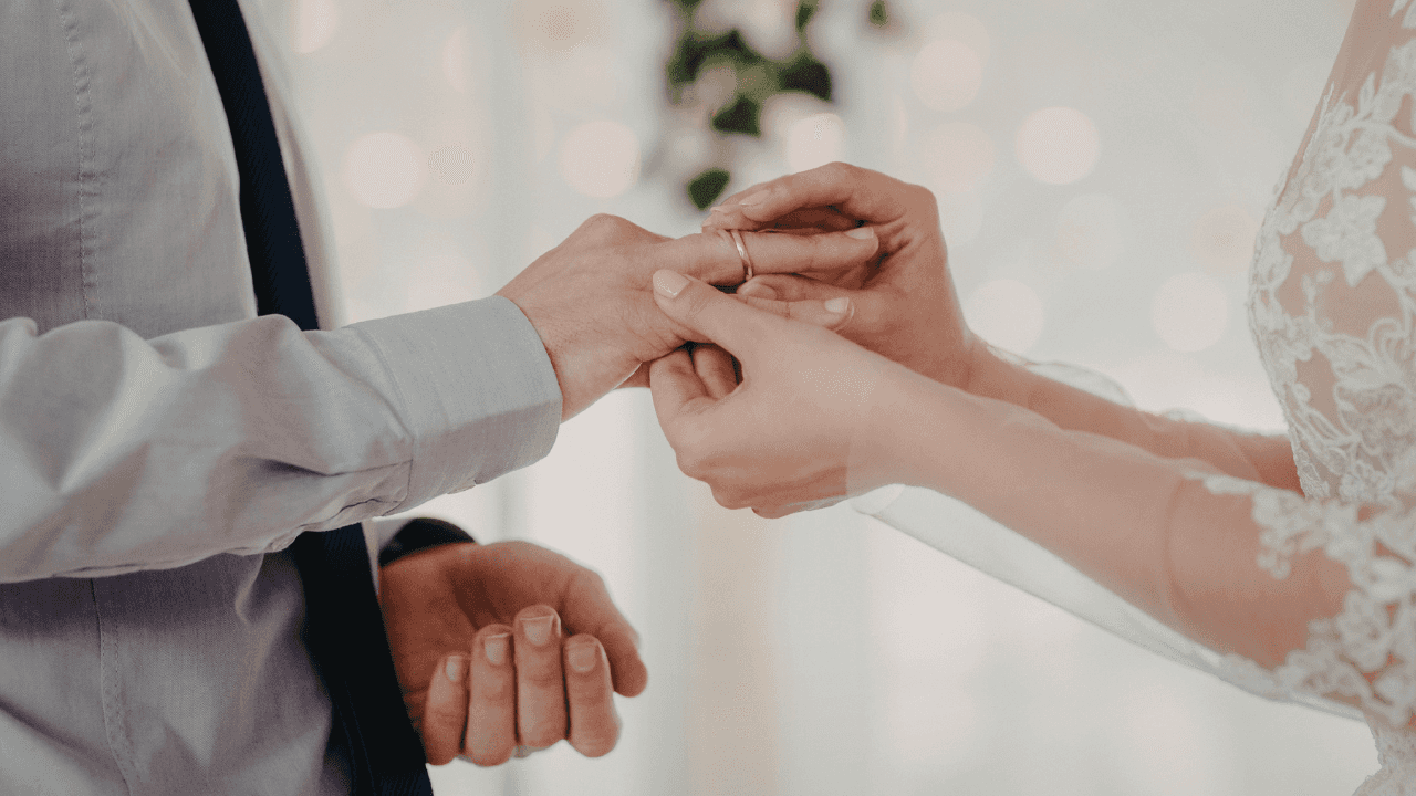 أعلنت مراكز الخدمات الحكومية عن إطلاق "باقة زواجي"، في خطوة تهدف إلى ت