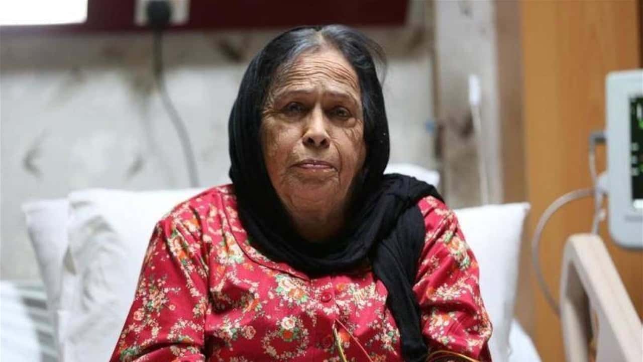 كشفت مؤسسة الفهد، المسؤولة عن أعمال الفنانة حياة الفهد، عن آخر تطورات