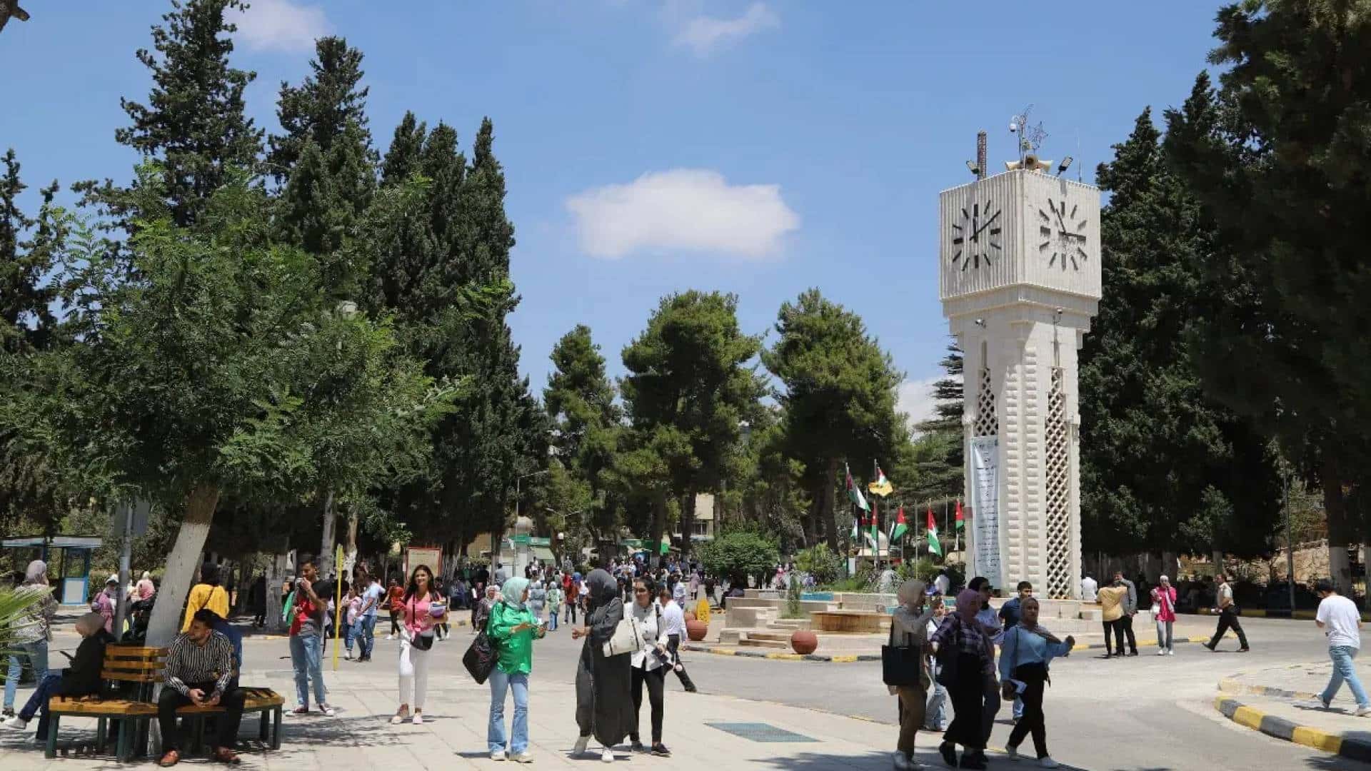 الدار -  عمم وزير التعليم العالي والبحث العلمي، الأستاذ الدكتور عزمي م