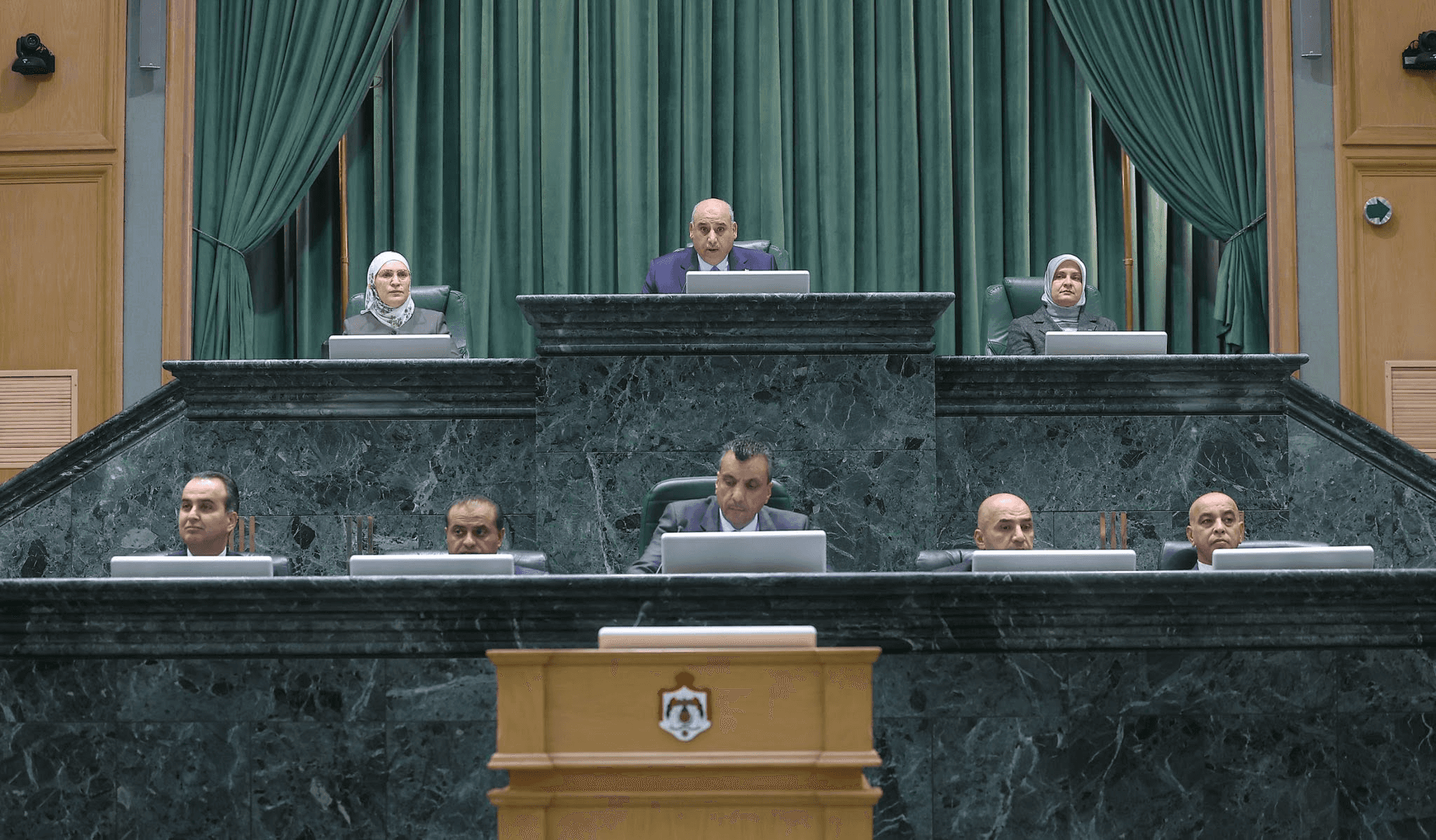الدار - قرر رئيس مجلس النواب، مازن القاضي، دعوة المجلس للانعقاد يوم ال