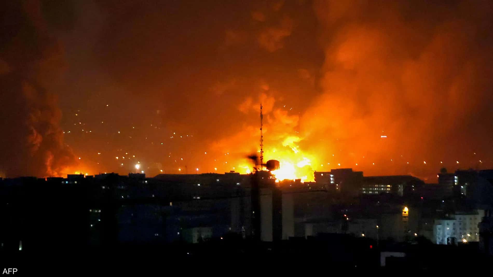 أفادت وكالة تسنيم نقلاً عن الحرس الثوري الإيراني أنه ينفذ حالياً الهجو