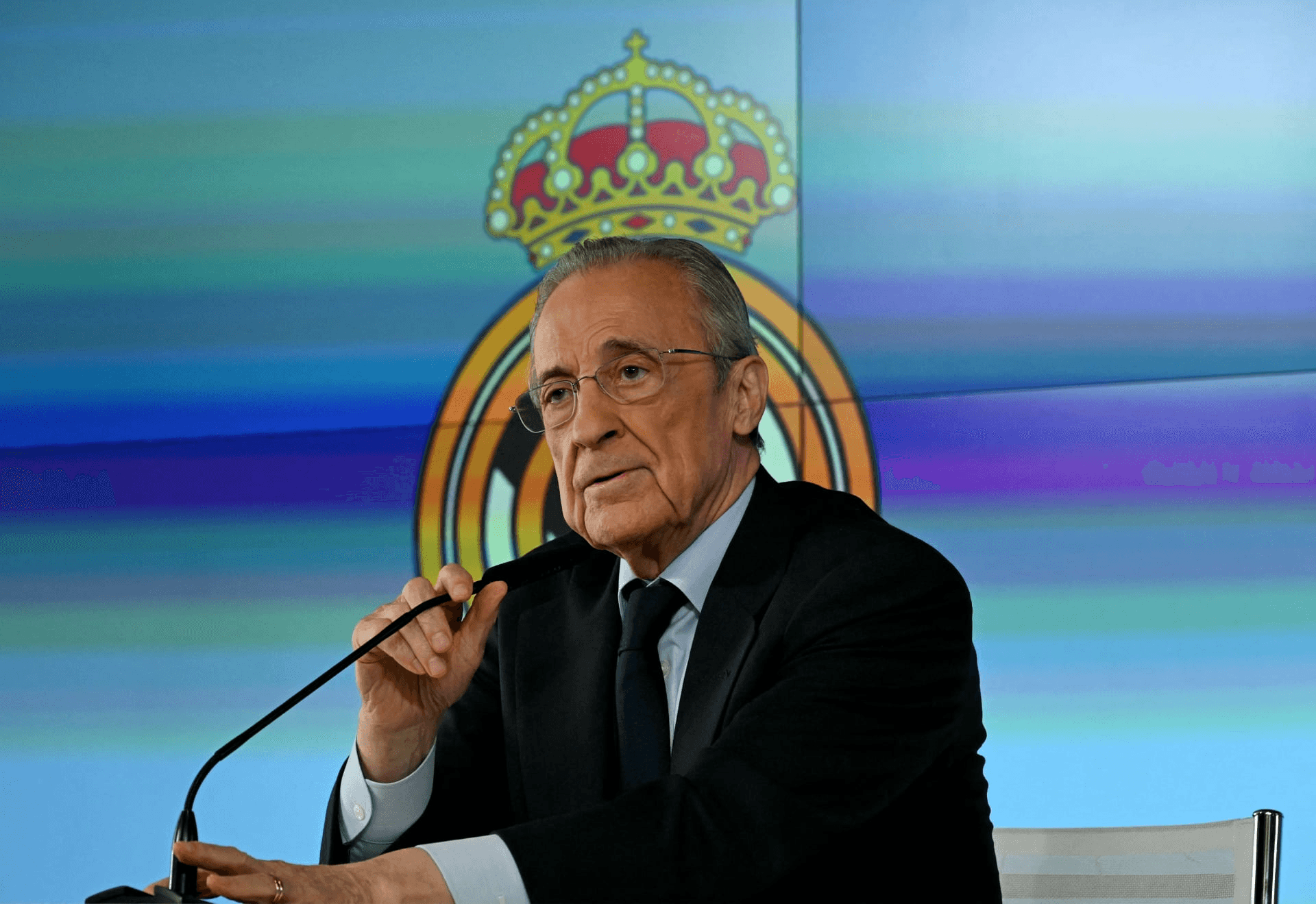 الدار - نجا رئيس نادي ريال مدريد، فلورنتينو بيريز، من أول منافسة حقيقي