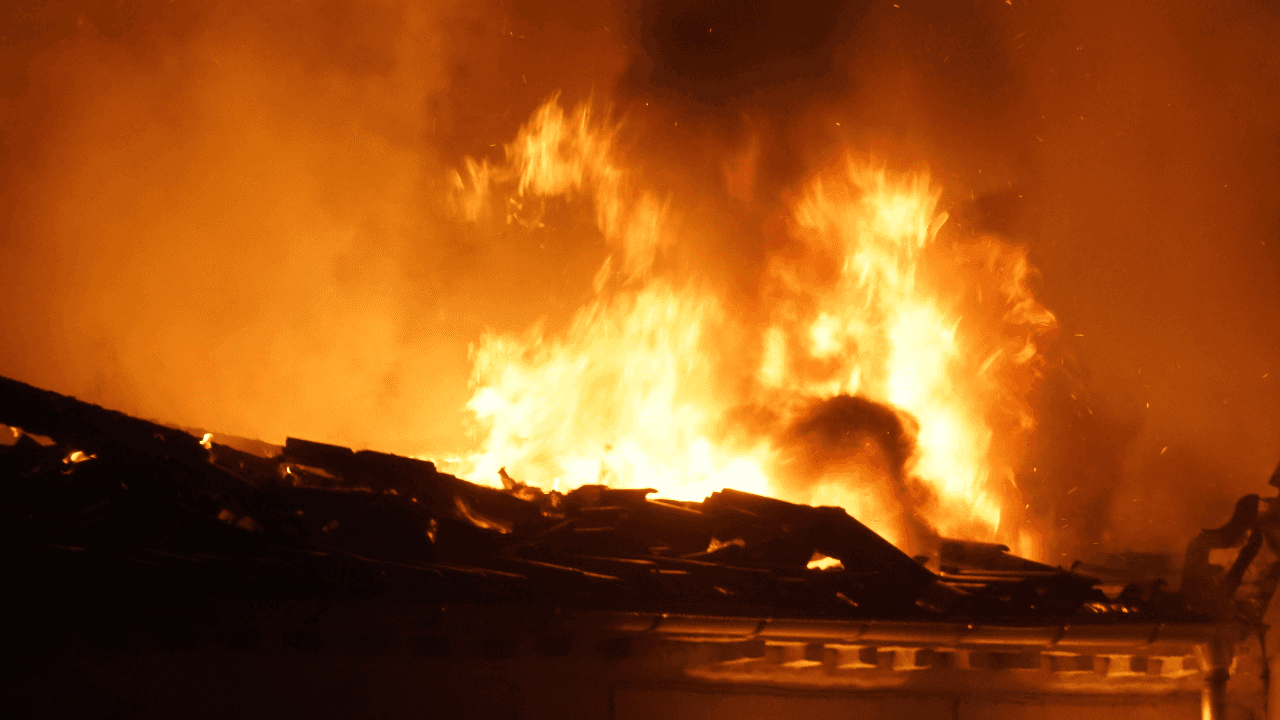 الدار -  أفادت مديرية الأمن العام، بأن كوادر الدفاع المدني تعاملت مع ح