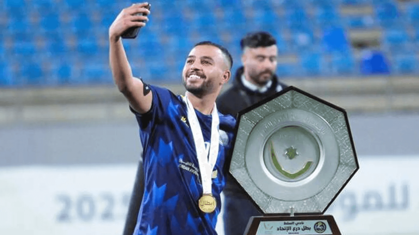 الدار - علي خلف -  أعلن اللاعب الأردني محيسن أبو جبلة انتقاله رسميًا إ