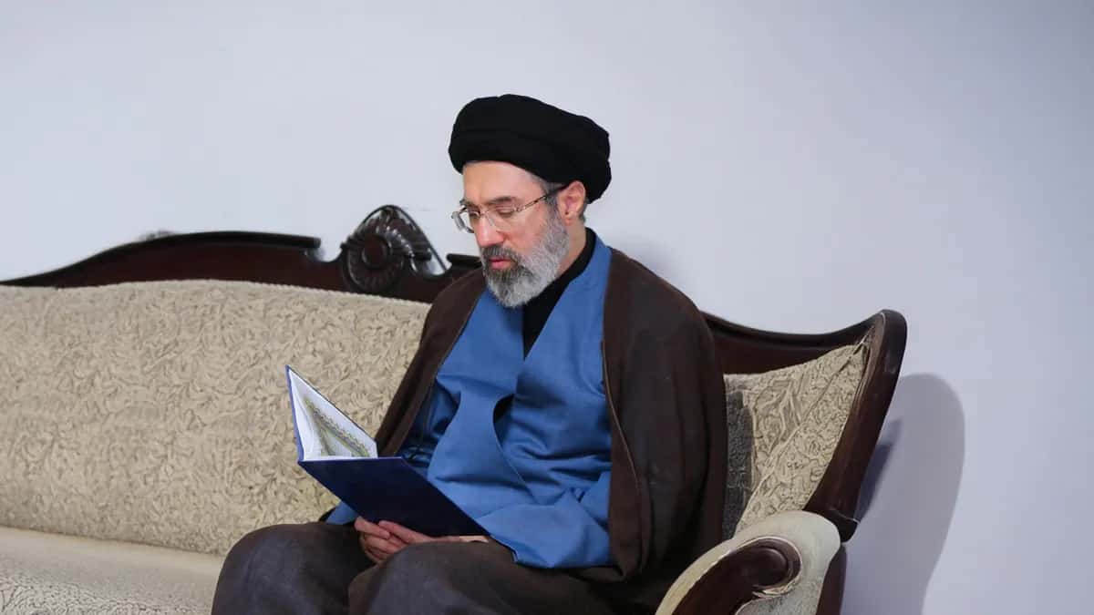 وجه المرشد الإيراني مجتبى خامنئي رسالة بمناسبة مرور 40 يوماً على اغتيا