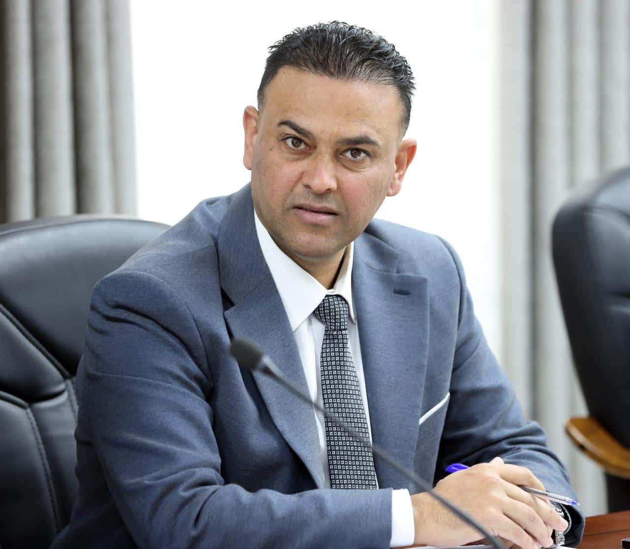 الدار - أكد رئيس كتلة عزم النيابية النائب الدكتور وليد المصري أن الاجت