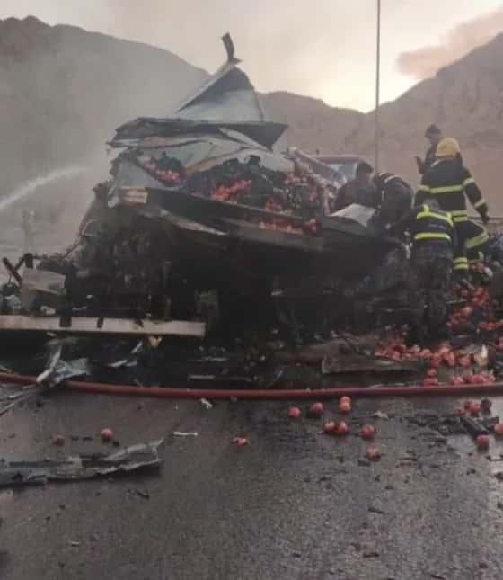 الدار - توفي 4 أشخاص، الثلاثاء، جراء حادث تصادم مروع وقع على الطريق ال