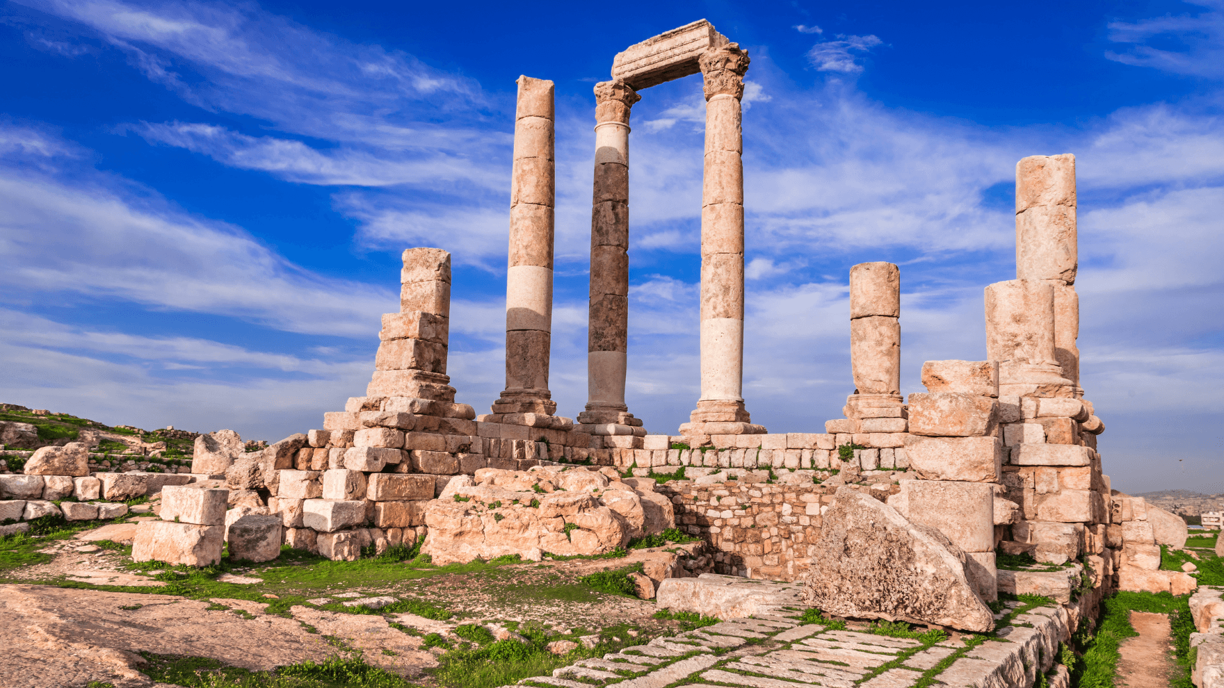 الدار -  تسجل درجات الحرارة الأربعاء، حول معدلاتها المناخية لمثل هذا ا