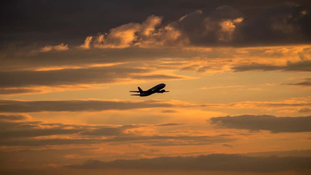 ألغت شركة "الخطوط الجوية التركية" وشركتان إيرانيتان رحلاتهما مساء الجم