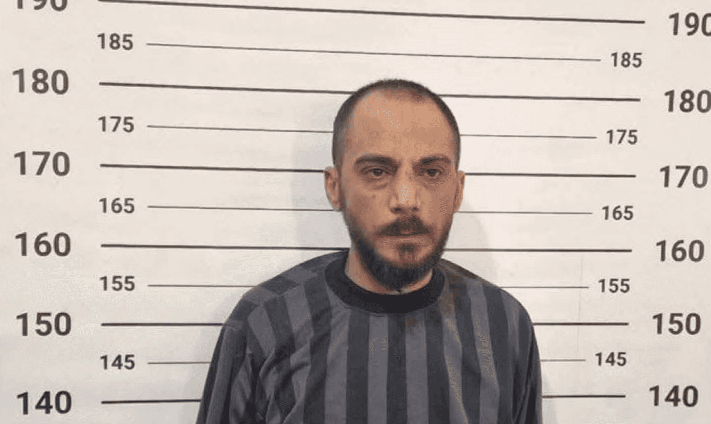 الدار - أعلن وزير الداخلية، أنس خطاب، اليوم الجمعة، عن إلقاء القبض على