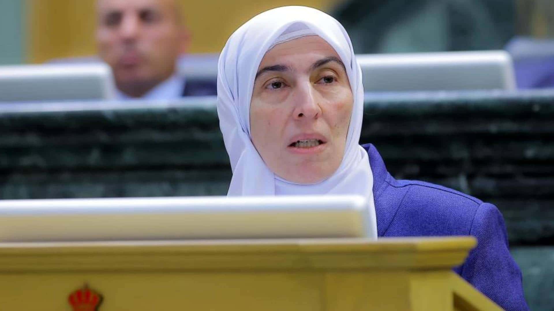 الدار -  طالبت النائب ديمة طهبوب مجلس النواب بوضع جدول زمني واضح لمتاب