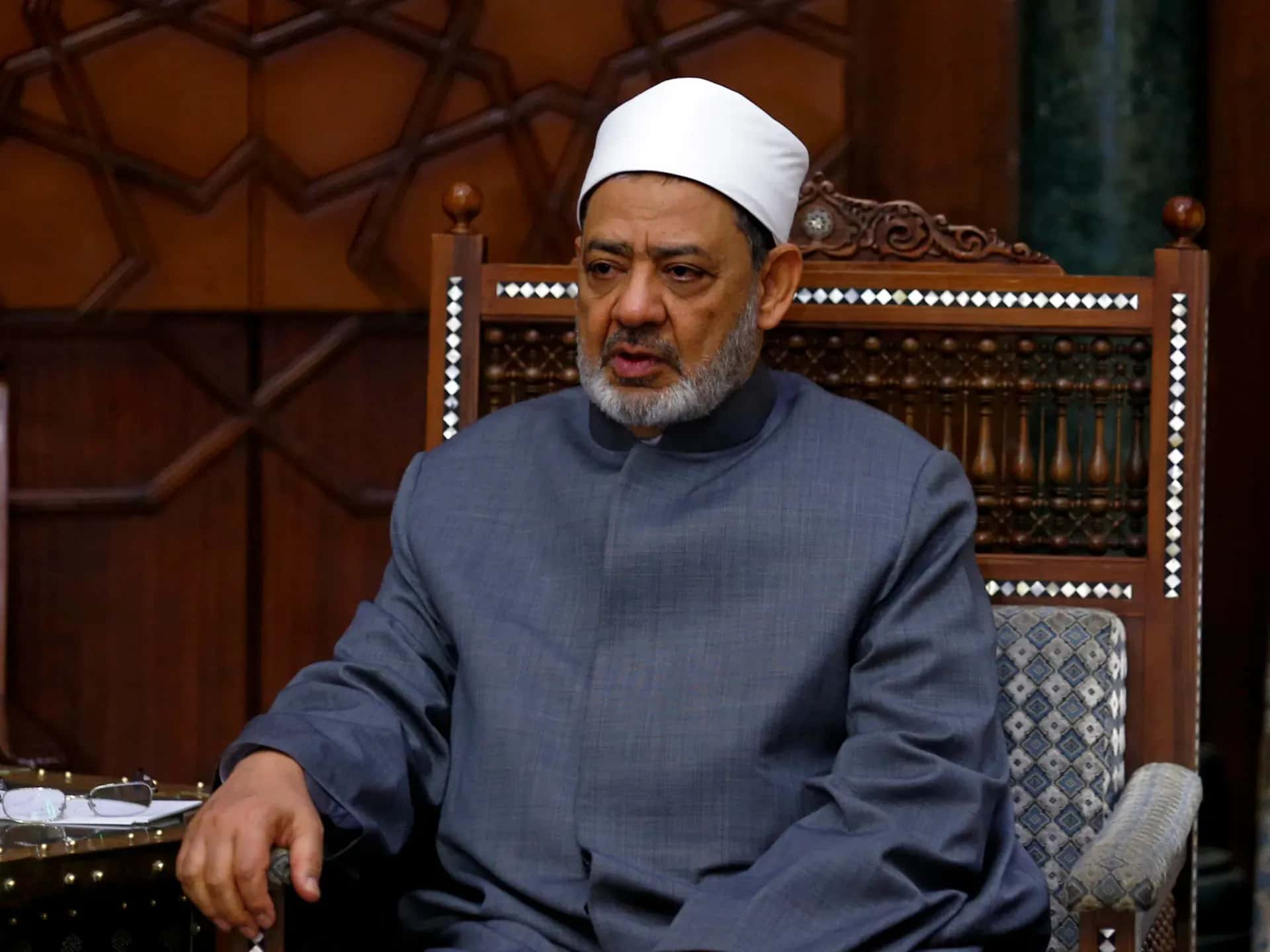 دعا الأزهر الشريف، الأحد، إلى تشكيل لجنة عاجلة للوساطة والتهدئة، بمشار