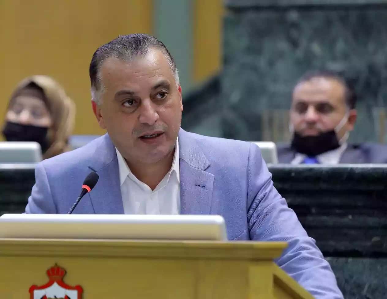 الدار - طالب النائب محمد الظهراوي رئيس الوزراء جعفر حسان بالمكاشفة مع