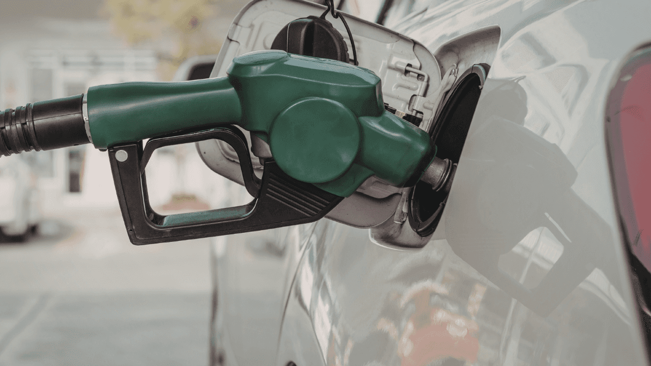 الدار -  عقدت لجنة تسعير المشتقات النفطية اجتماعها الدوري، اليوم الخمي