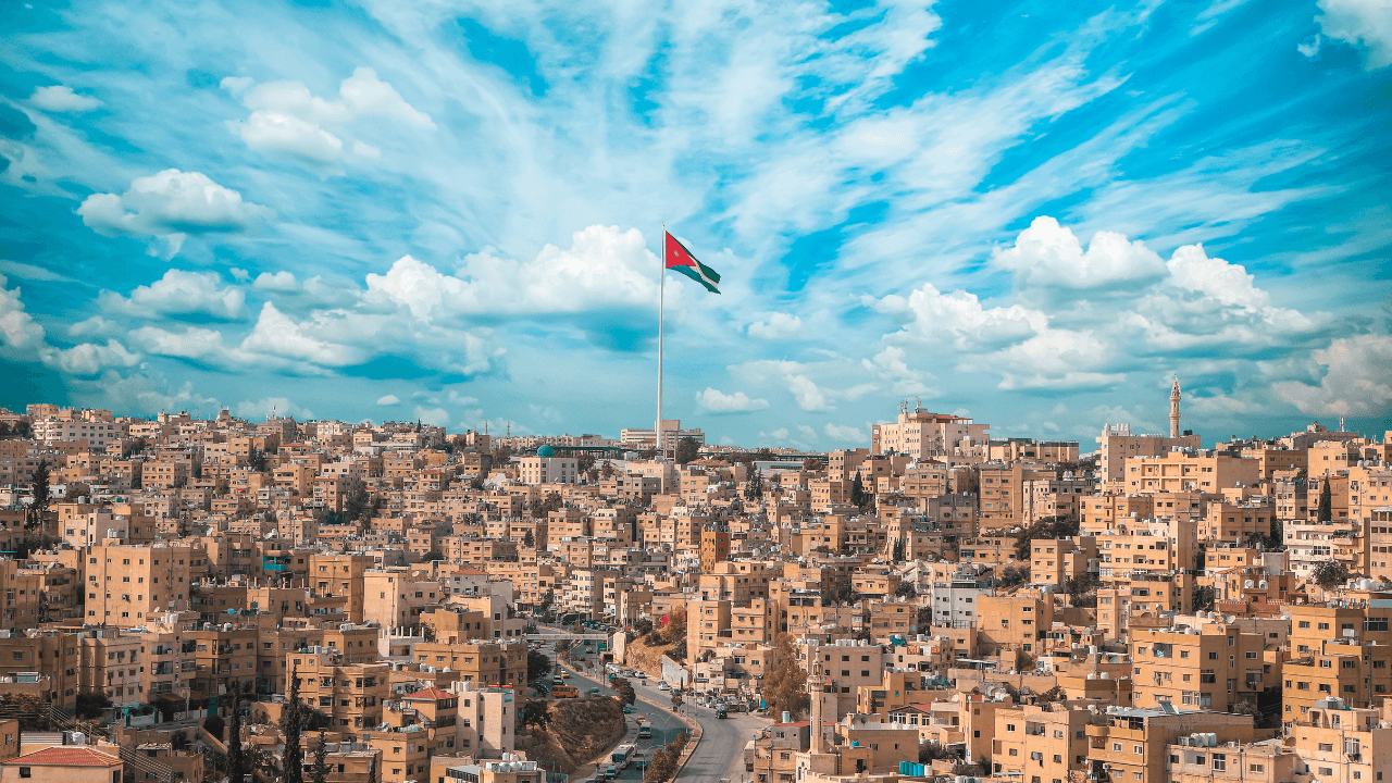 تشير التوقعات الصادرة عن إدارة الأرصاد الجوية إلى أن المملكة ستشهد خلا