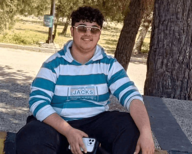 الدار -  عبّر والد المشجع الراحل زيد الدماسي، الذي توفي إثر حادث تدافع