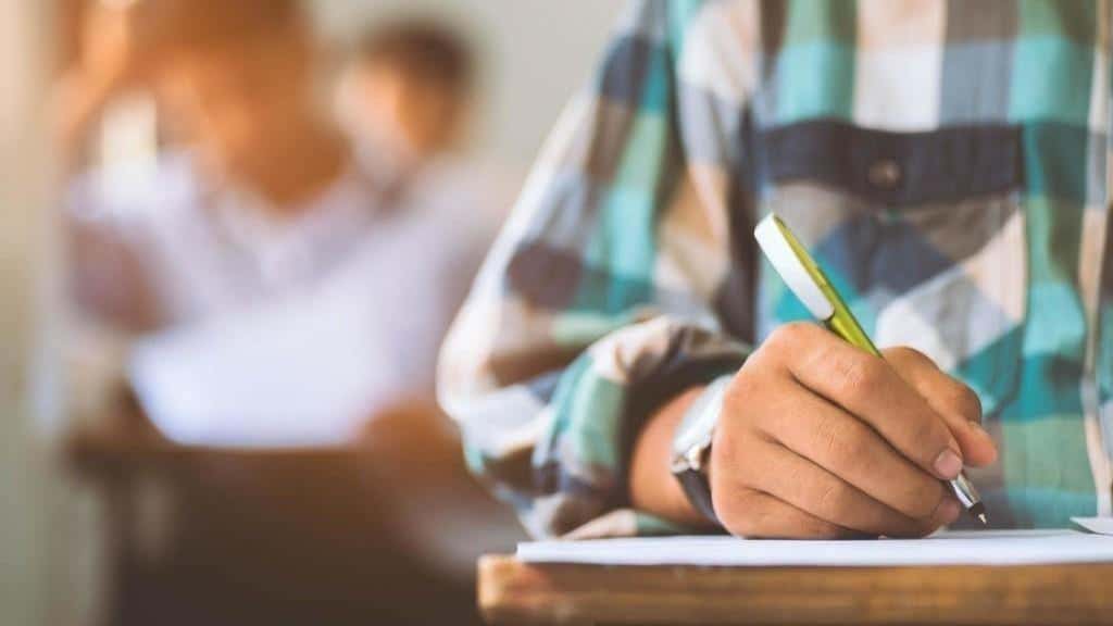 الدار -  علي خلف - شكا عدد من طلبة امتحان الشامل للدورة الشتوية من محت