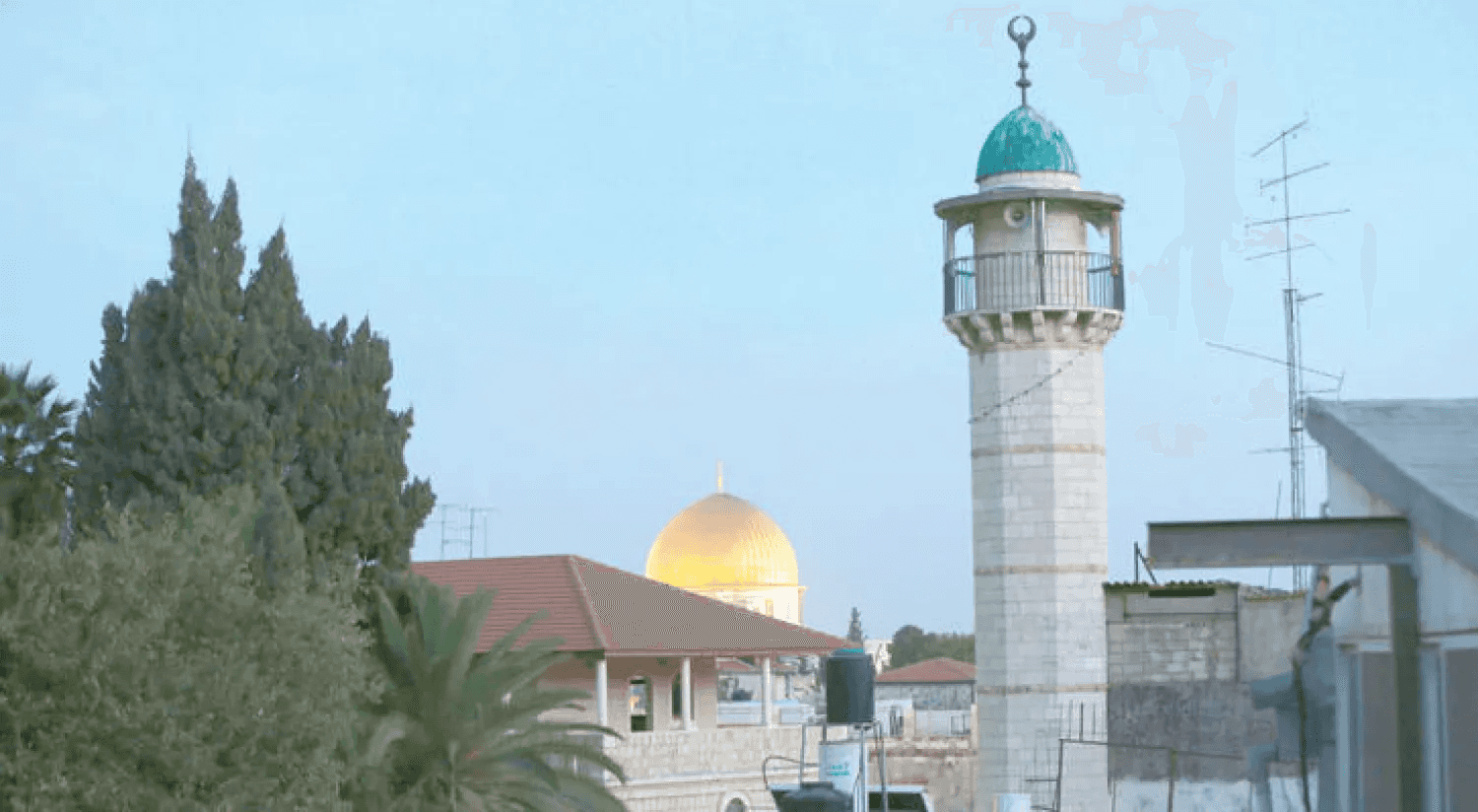 الدار - أصدرت وزارة الأوقاف والشؤون الدينية الفلسطينية، اليوم الأحد، ت