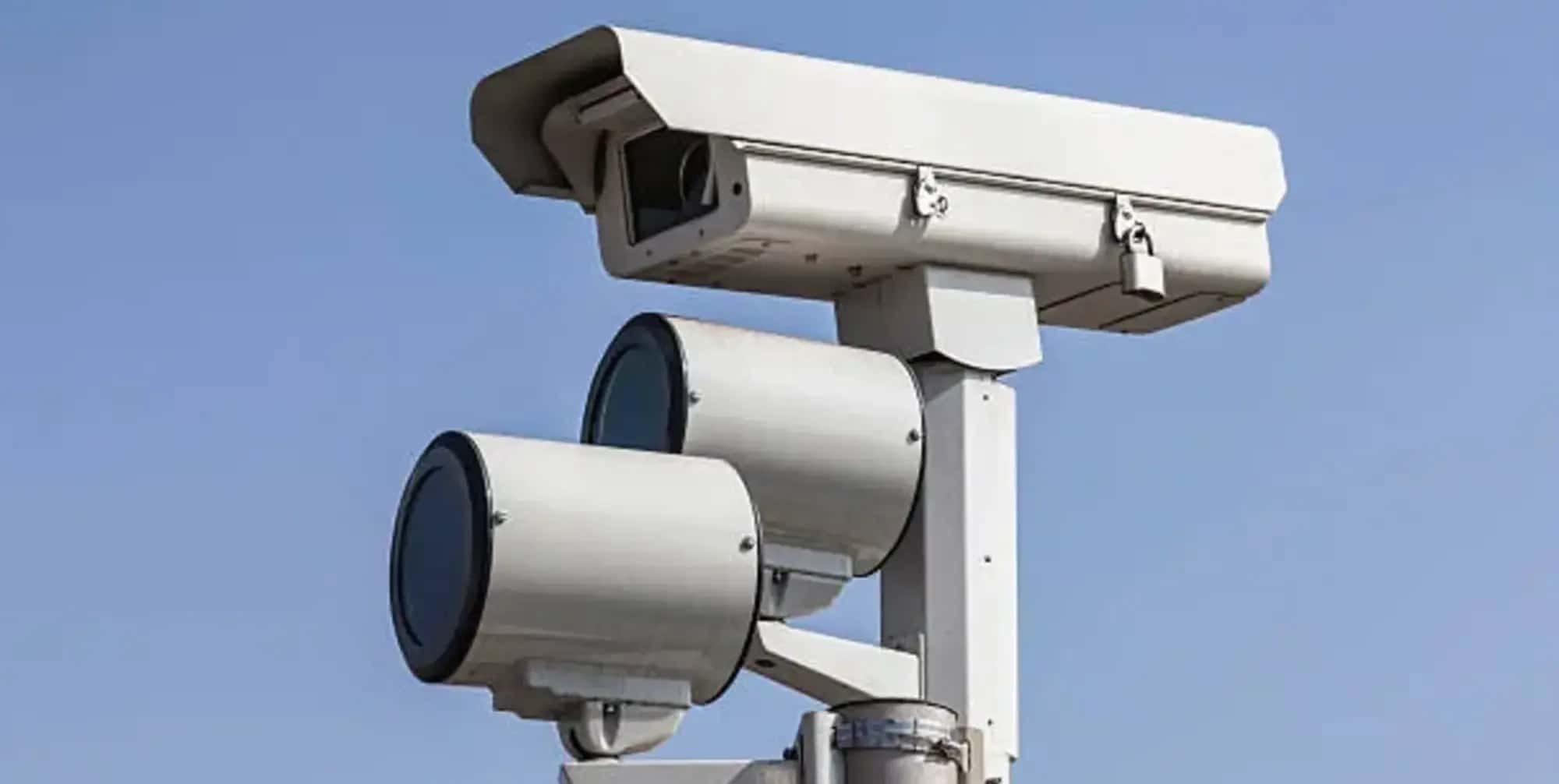 الدار -   أعلنت أمانة عمّان الكبرى عن بدء التشغيل الرسمي لرادارات ضبط