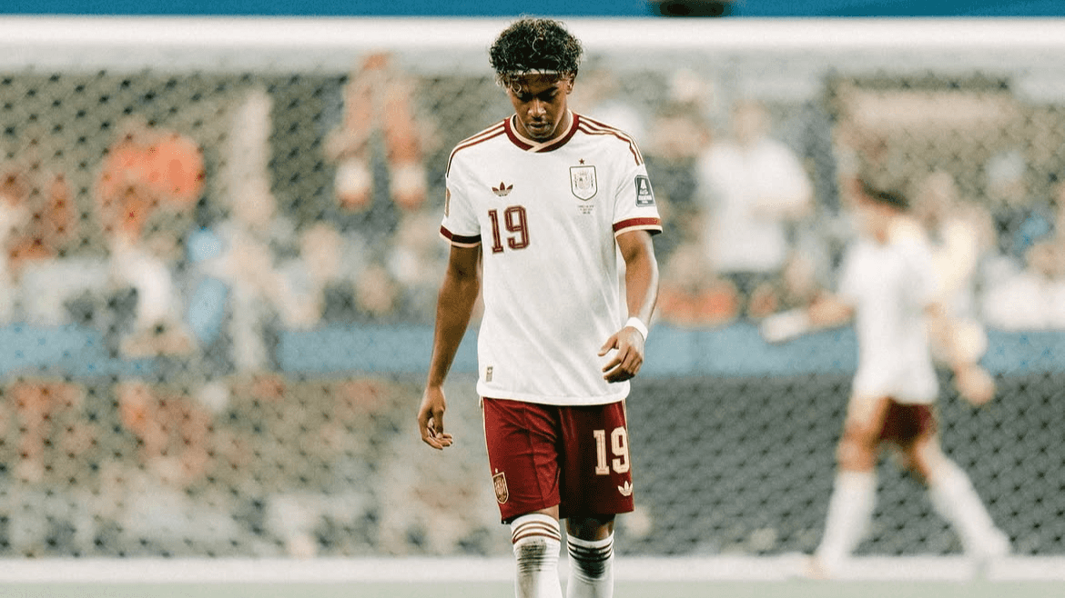 الدار - تعرض منزل نجم المنتخب الإسباني الشاب، لامين جمال، لمحاولة سطو