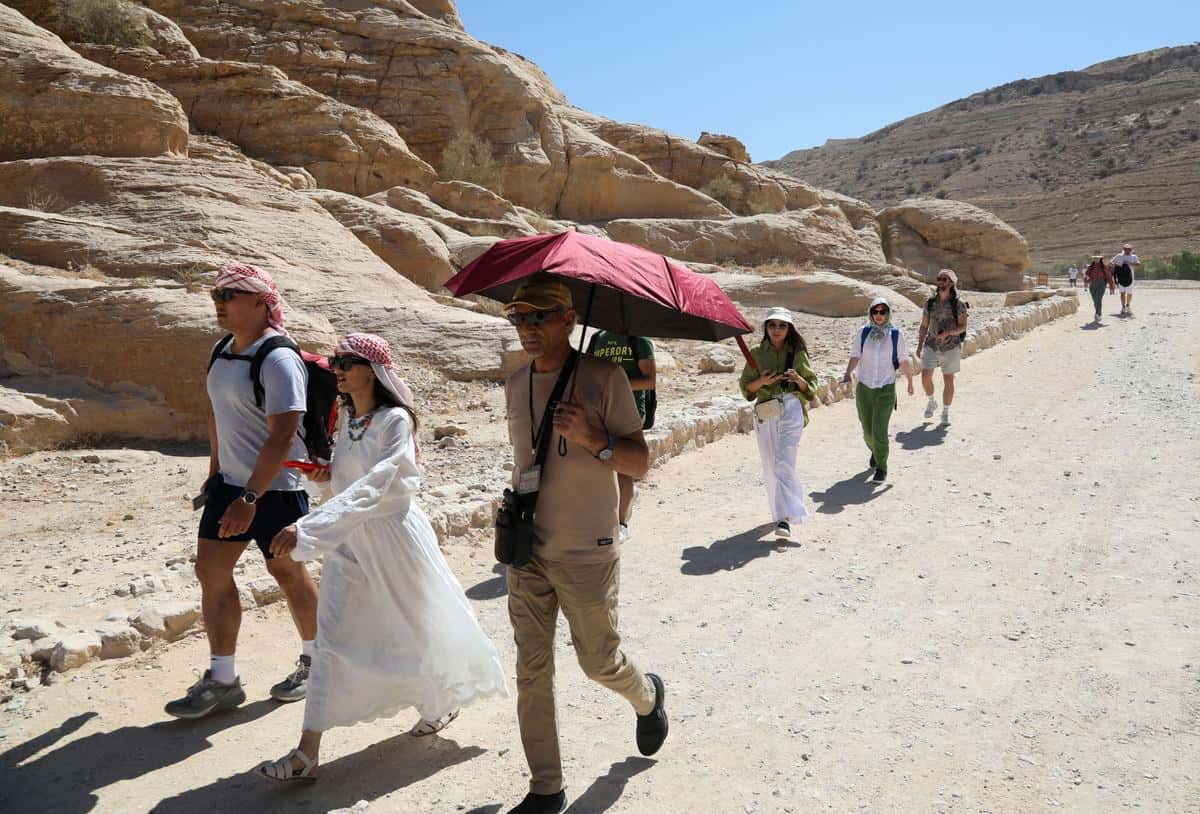 الدار - أكد وزير السياحة والآثار، عماد حجازين، اليوم الخميس، أن القطاع