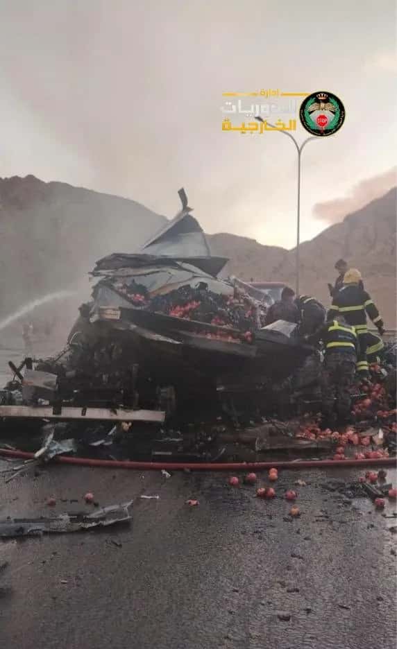 الدار - توفي 4 أشخاص، الثلاثاء، جراء حادث تصادم مروع وقع على الطريق ال