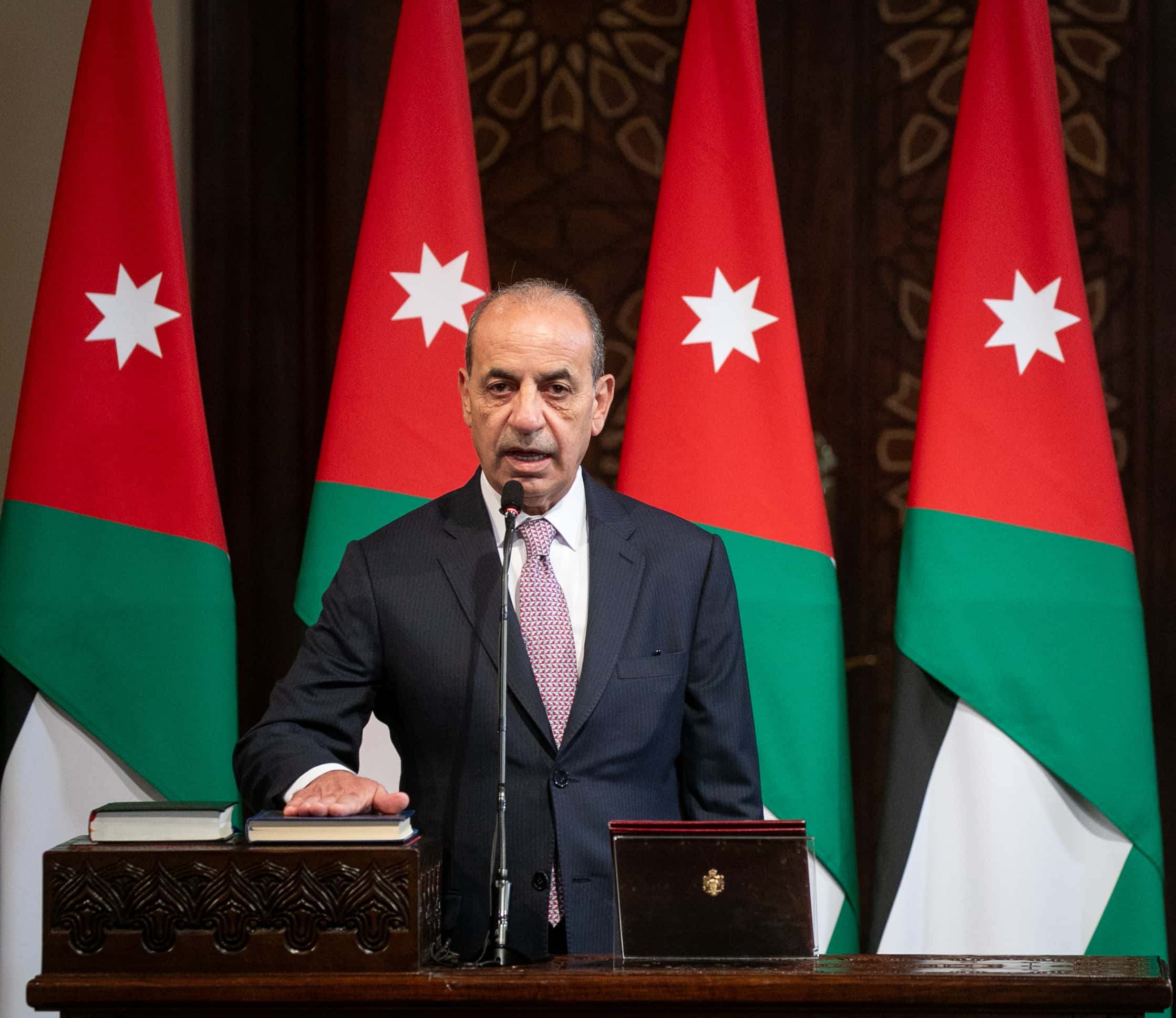 أكد وزير الإدارة المحلية، وليد المصري، أهمية استعداد البلديات لفصل الص